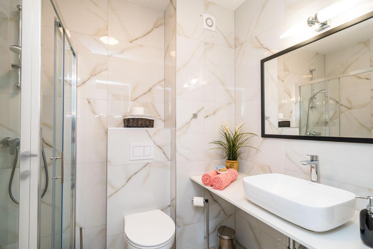 Gorgeous Dubrovnik Sea View Apartment With Free Parking Eksteriør billede