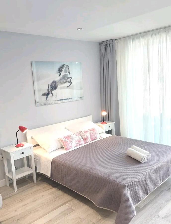 Gorgeous Dubrovnik Sea View Apartment With Free Parking Eksteriør billede