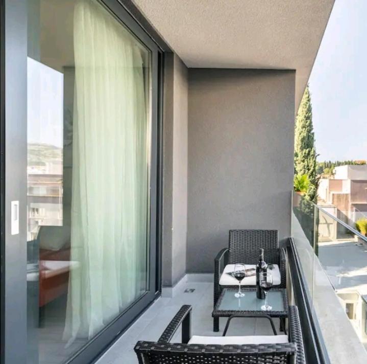 Gorgeous Dubrovnik Sea View Apartment With Free Parking Eksteriør billede